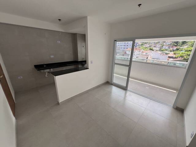 #28 - Apartamento para Venda em Santos - SP