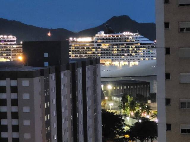 Venda em Ponta da Praia - Santos